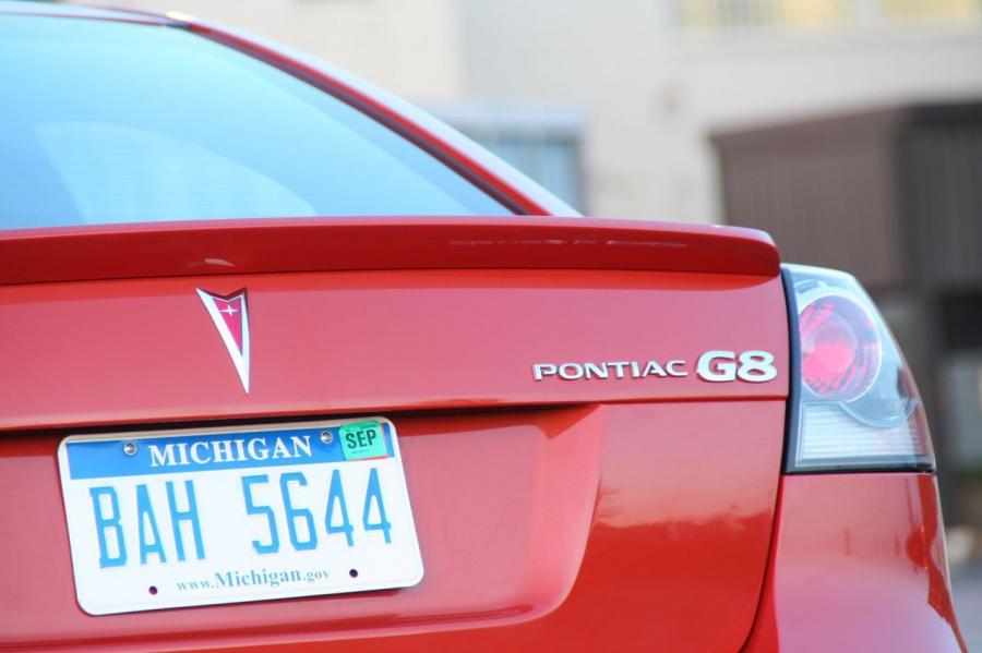  Pontiac G8 GT 2008 года  (фото 27 из 48)